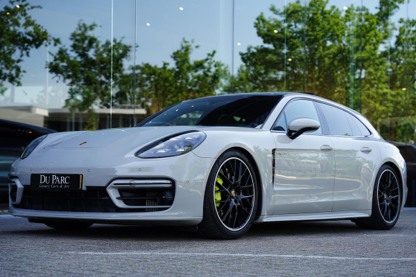 Porsche Panamera Sport Turismo 2.9 4S / Krijtgrijs / Sport Design / Sportuitlaat