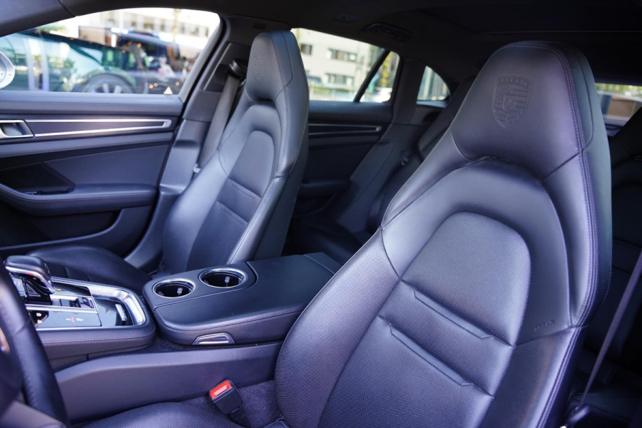 Porsche Panamera Sport Turismo 2.9 4S / Krijtgrijs / Sport Design / Sportuitlaat