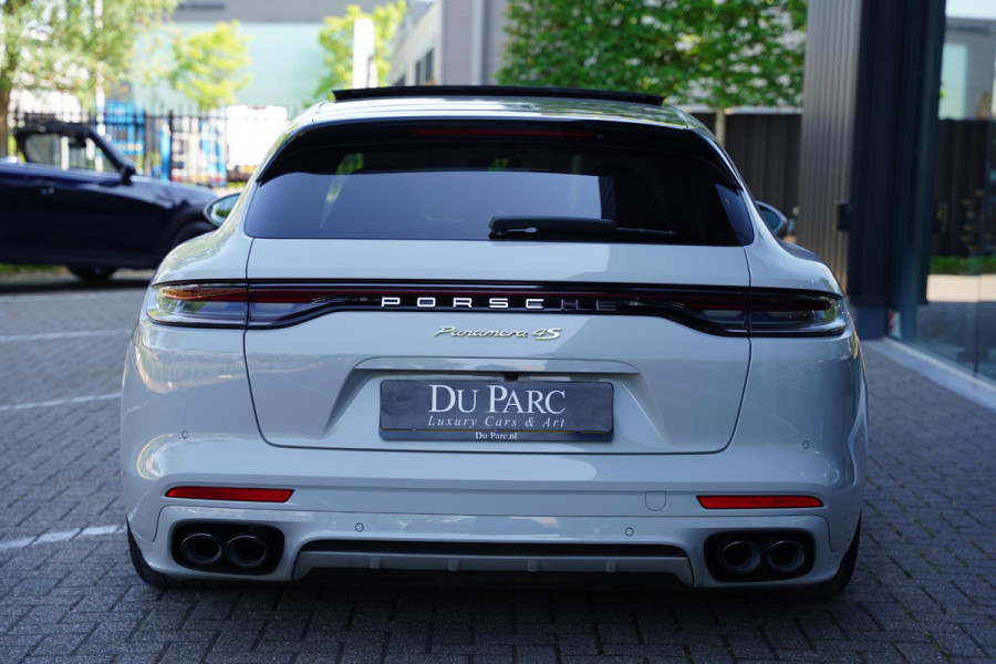 Porsche Panamera Sport Turismo 2.9 4S / Krijtgrijs / Sport Design / Sportuitlaat