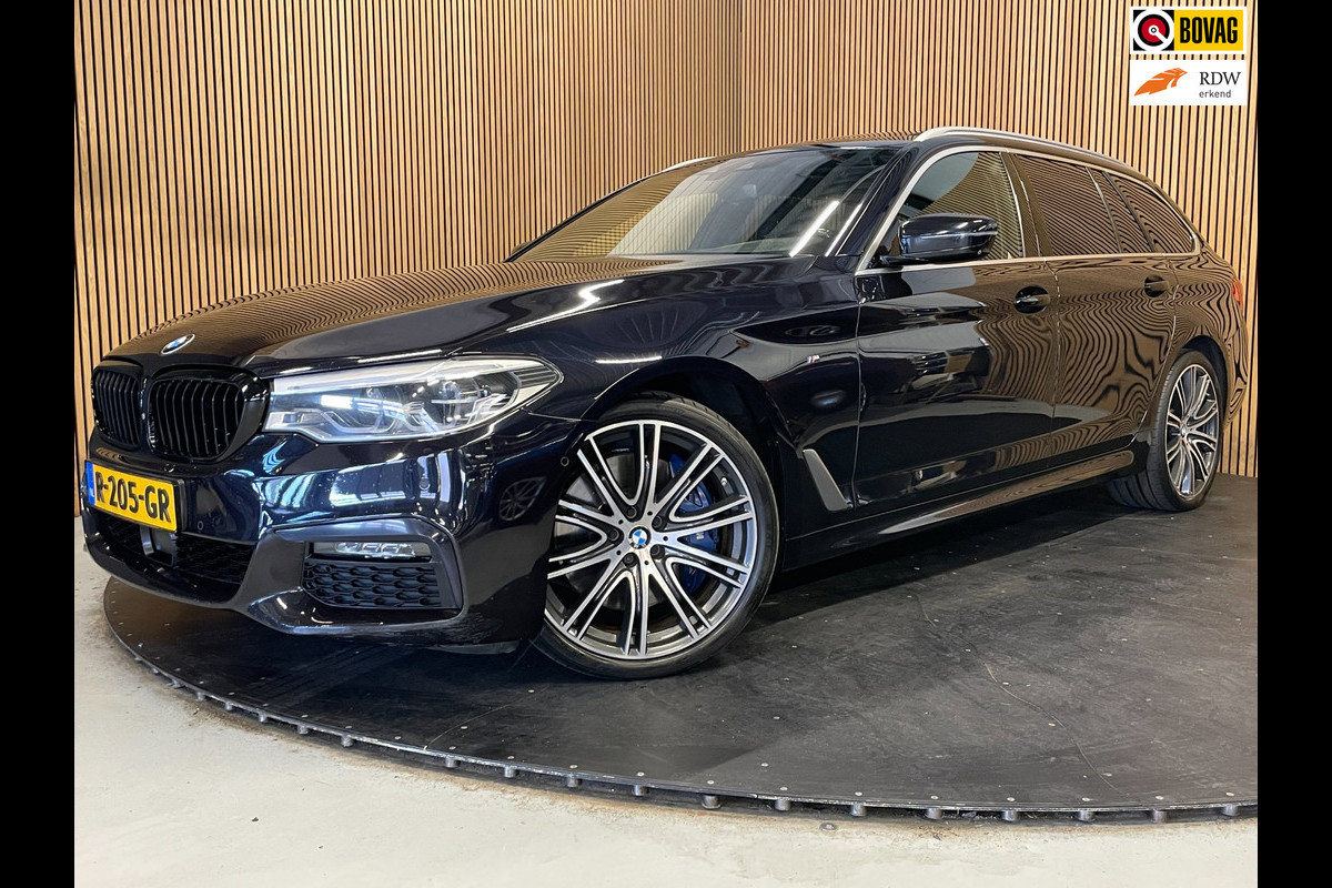 BMW 5 Serie Touring 540d xDrive High Executive|320PK|EURO 6|FULL OPTION|AFN.TREKHK|PANO|LEDER|MEMORY|HARMAN/KARDON|STOELVERW V+A|