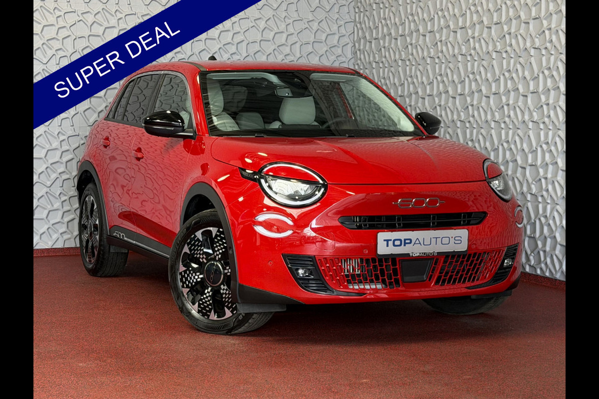 Fiat 600 1.2 HYBRID LA PRIMA STOELVERW. ELEK.KLEP LEER MASSAGE CAMERA CARPLAY ADAP.CRUISE ELEK.STOEL 18''LMV ✅ Top Auto Fiat Wijchen , 30 Jaar ervaring in Fiat , Wij leveren de : Icon / La Prima / Pop / Sport . Urban / Benzine / Hybrid . Met Fabrieksgarantie ✅