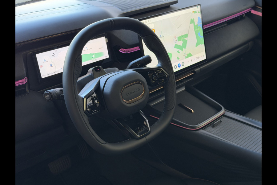 Lynk & Co 08 2026 • 345PK • 200KM ELEKTRISCH PHEV DIRECT LEVERBAAR • Massage Stoelen • Verwarmd/Ventilatie • Panorama • Matrix LED • Harman K PHEV