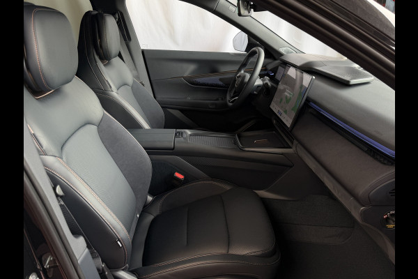 Lynk & Co 08 2026 • 345PK • 200KM ELEKTRISCH PHEV DIRECT LEVERBAAR • Massage Stoelen • Verwarmd/Ventilatie • Panorama • Matrix LED • Harman K PHEV