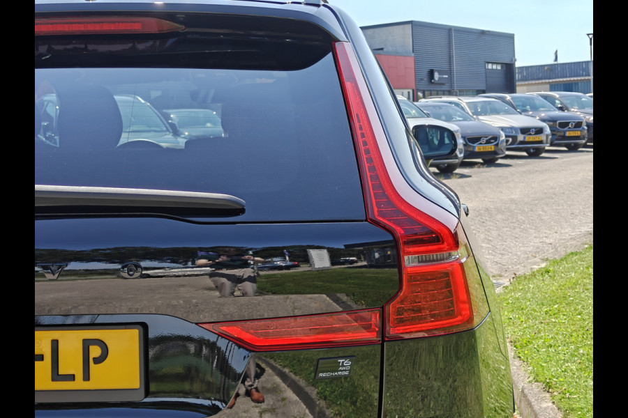 Volvo XC60 T6 350PK Plug-in hybrid AWD Plus Black Edition | Trekhaak | BLIS | ACC | PDC V+A | Camera Achter | Elektr. Stoelen | Carplay