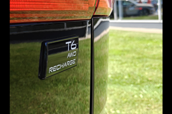 Volvo XC60 T6 350PK Plug-in hybrid AWD Plus Black Edition | Trekhaak | BLIS | ACC | PDC V+A | Camera Achter | Elektr. Stoelen | Carplay