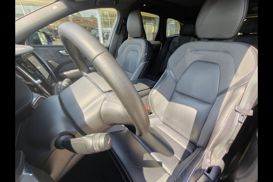 Volvo XC60 T6 350PK Plug-in hybrid AWD Plus Black Edition | Trekhaak | BLIS | ACC | PDC V+A | Camera Achter | Elektr. Stoelen | Carplay