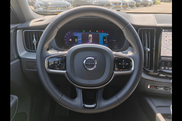 Volvo XC60 T6 350PK Plug-in hybrid AWD Plus Black Edition | Trekhaak | BLIS | ACC | PDC V+A | Camera Achter | Elektr. Stoelen | Carplay