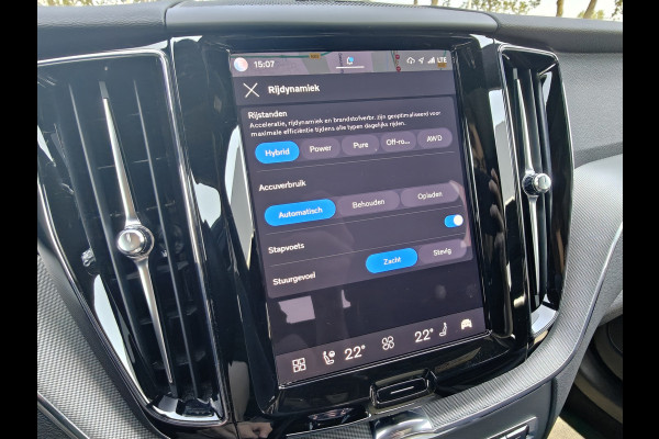 Volvo XC60 T6 350PK Plug-in hybrid AWD Plus Black Edition | Trekhaak | BLIS | ACC | PDC V+A | Camera Achter | Elektr. Stoelen | Carplay