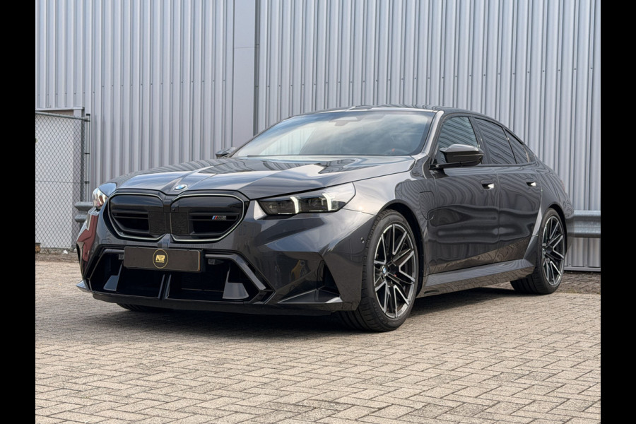 BMW 5 Serie M5  Sedan | M Drive Professional | Carbon Pack