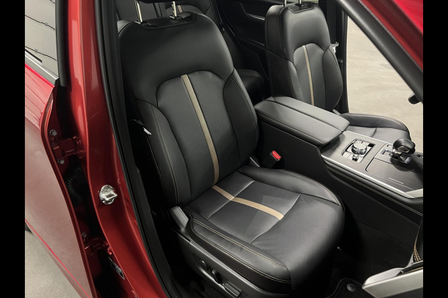 Mazda CX-60 2.5 e-SkyActiv PHEV Homura Plus Open dak | Adapt. Cruise | Stoelventilatie | Stuur-/Stoelverwarming | 360 camera | Head-up | Carplay | Bose sound | Memory