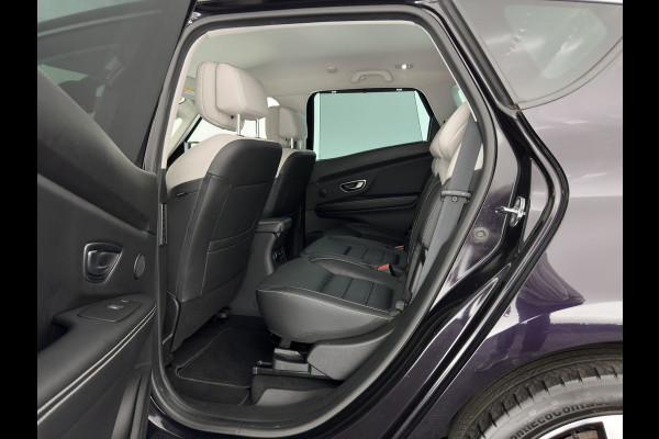 Renault Scénic 1.5 dCi Initiale Paris Hybrid Assist *HEAD-UP | ADAPTIVE-CRUISE | LEATHER | FULL-LED | BLINDSPOT | HEATED-COMFORTSEATS | BOSE-SOUND | NAVI-FULLAMP | DIGI-COCKPIT | PRIVACY-GLASS | CAMERA | ECC | PDC | 20''ALU*