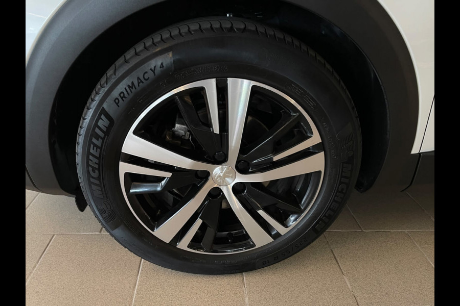 Peugeot 3008 1.2 PureTech GT AUTOMAAT AIRCO CLIMA NAVI CRUISE APPLE CARPLAY ALCANTARA ZEER NETTE AUTO