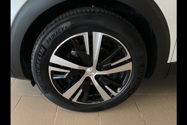 Peugeot 3008 1.2 PureTech GT AUTOMAAT AIRCO CLIMA NAVI CRUISE APPLE CARPLAY ALCANTARA ZEER NETTE AUTO