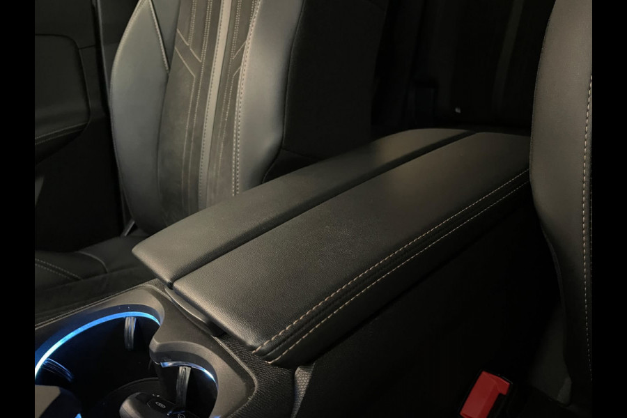 Peugeot 3008 1.2 PureTech GT AUTOMAAT AIRCO CLIMA NAVI CRUISE APPLE CARPLAY ALCANTARA ZEER NETTE AUTO