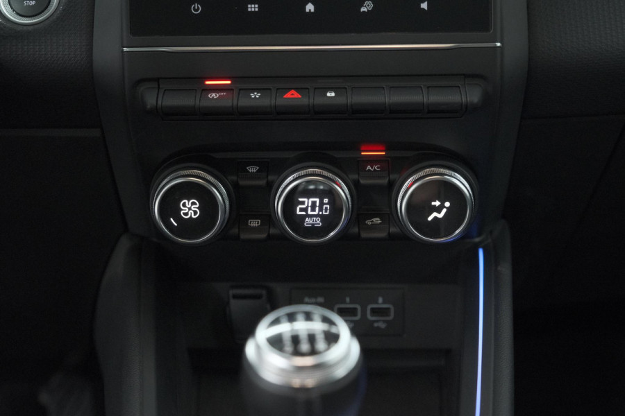 Renault Clio 1.0 TCe Intens | Trekhaak | Parkeersensoren | Climate Control | Apple Carplay