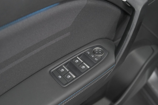 Renault Captur 1.8 E-Tech full hybrid 160 esprit Alpine | Rondom Camerazicht | Dodehoekdetectie | Adaptieve Cruise Control