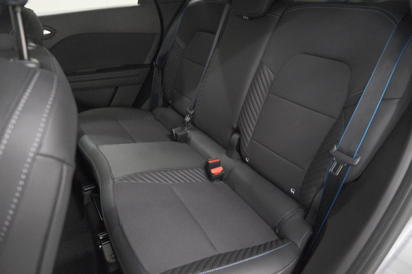 Renault Captur 1.8 E-Tech full hybrid 160 esprit Alpine | Rondom Camerazicht | Dodehoekdetectie | Adaptieve Cruise Control
