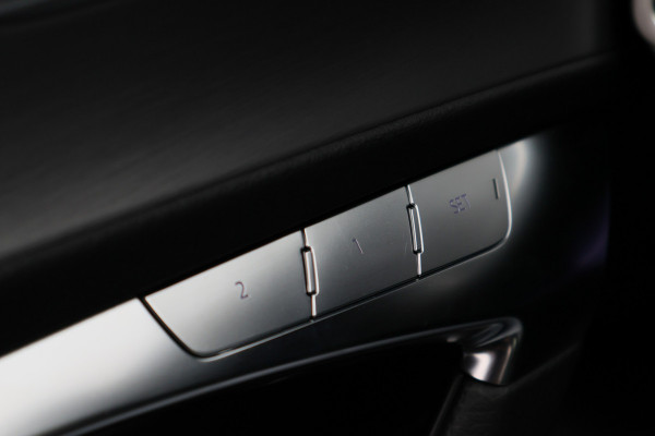 Audi A6 Avant 55 TFSI e quattro Pro Line S Competition Panoramadak, Memory, Leer, Camera, Trekhaak, 20"