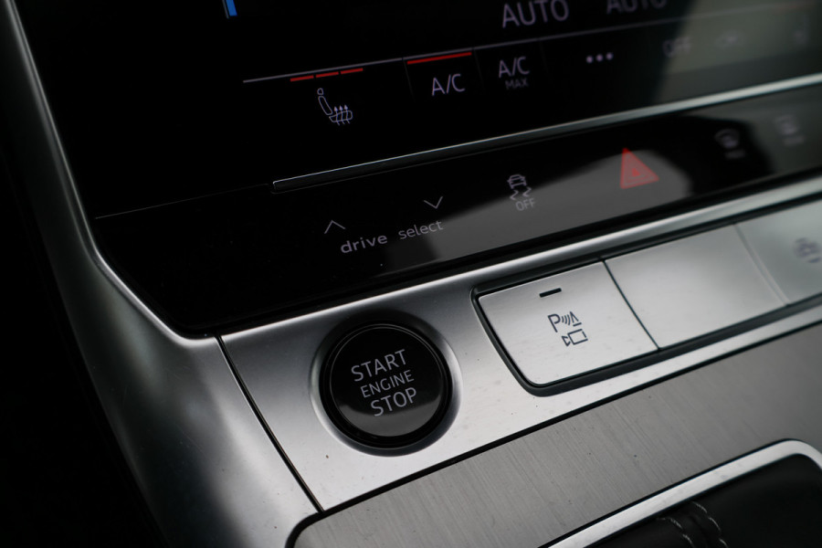 Audi A6 Avant 55 TFSI e quattro Pro Line S Competition Panoramadak, Memory, Leer, Camera, Trekhaak, 20"