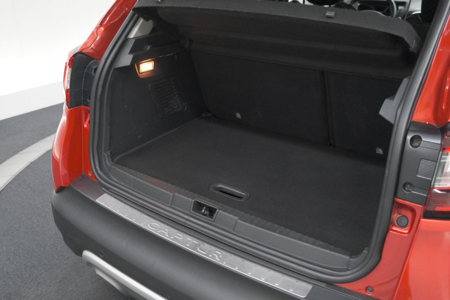 Renault Captur TCe 120 Intens | Trekhaak | Navigatie | Camera | Dodehoek Detectie