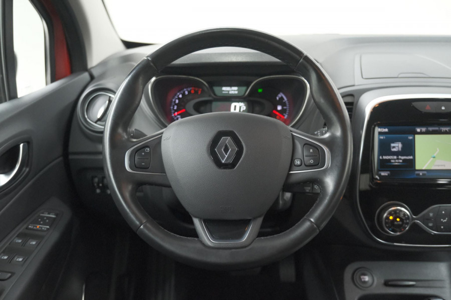 Renault Captur TCe 120 Intens | Trekhaak | Navigatie | Camera | Dodehoek Detectie