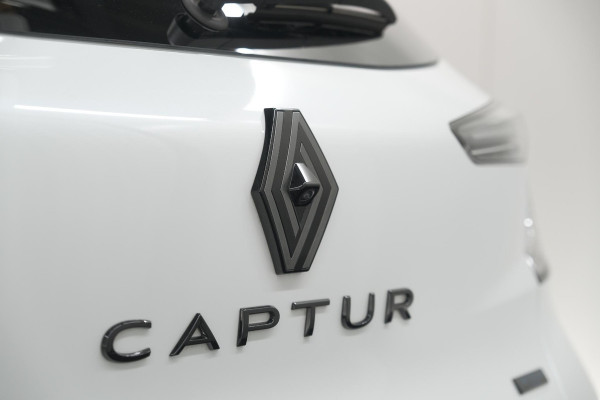 Renault Captur 1.8 E-Tech full hybrid 160 esprit Alpine | 360 Camera | Dodehoekdetectie | Adaptieve Cruise Control