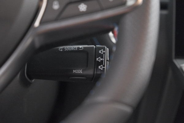 Renault Captur 1.8 E-Tech full hybrid 160 esprit Alpine | 360 Camera | Dodehoekdetectie | Adaptieve Cruise Control