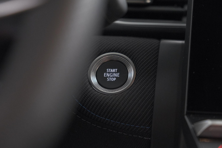 Renault Captur 1.8 E-Tech full hybrid 160 esprit Alpine | 360 Camera | Dodehoekdetectie | Adaptieve Cruise Control