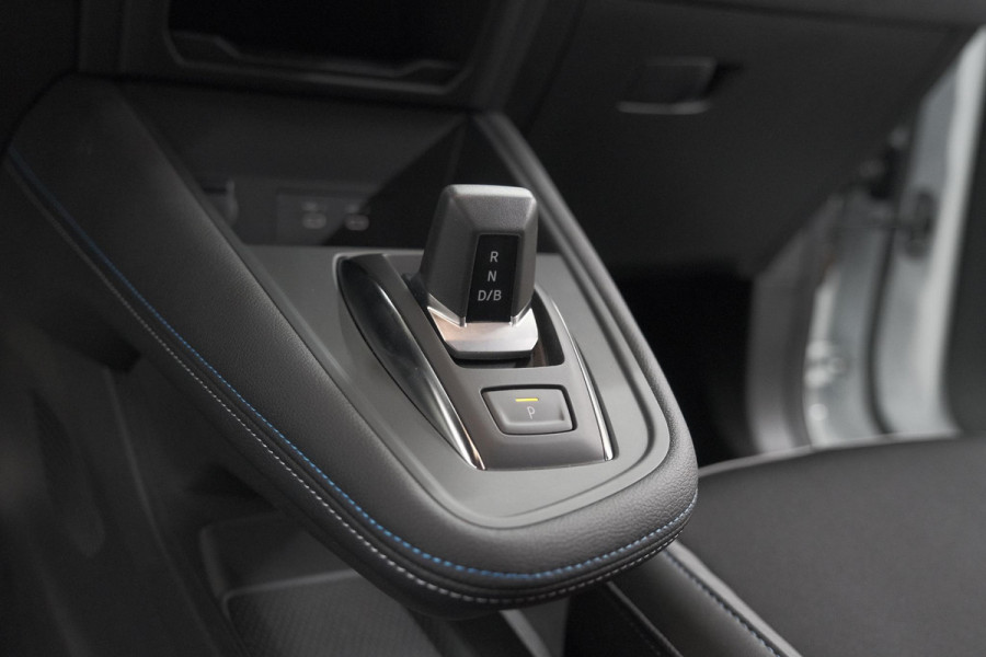 Renault Captur 1.8 E-Tech full hybrid 160 esprit Alpine | 360 Camera | Dodehoekdetectie | Adaptieve Cruise Control