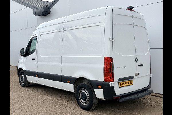 Mercedes-Benz eSprinter eSprinter 312 55kWh L2H2 Elektrisch 145km WLTP 93,7% (SOH) 80kw Snelladen Climate Control Camera