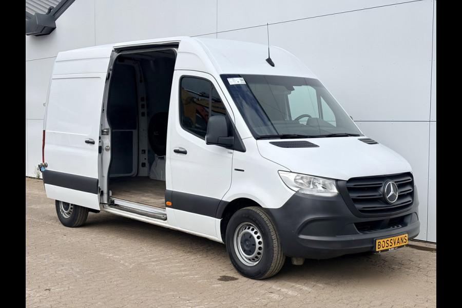 Mercedes-Benz eSprinter eSprinter 312 55kWh L2H2 Elektrisch 145km WLTP 93,7% (SOH) 80kw Snelladen Climate Control Camera