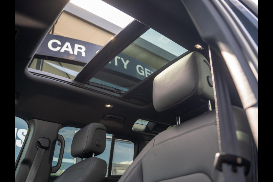 Land Rover Defender 2.0 P300e 110 X-Dynamic HSE | Pano | Head-Up | Tow pack | 22''