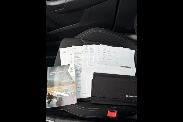 Škoda Karoq 1.5 TSI ACT Sportline Business Trekhaak Adap.Cruise Camera Stoelverw Orig.NL Voll.Onderhouden!