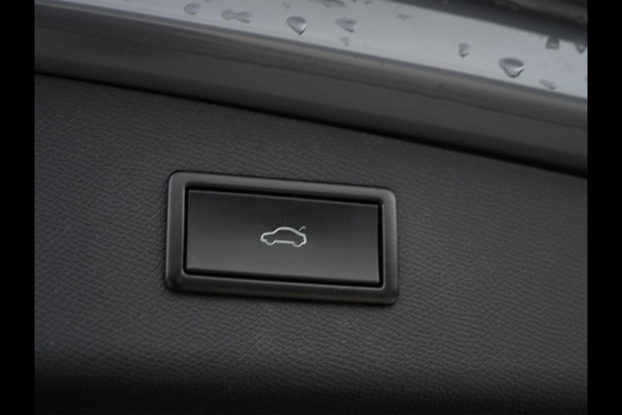 CUPRA Leon Sportstourer 1.4 e-Hybrid 245 | Panoramadak | Camera | Stoelverwarming | Ambiance Interieur | Adaptive Cruise | Stuurverwarming | Keyless | Trekhaak |