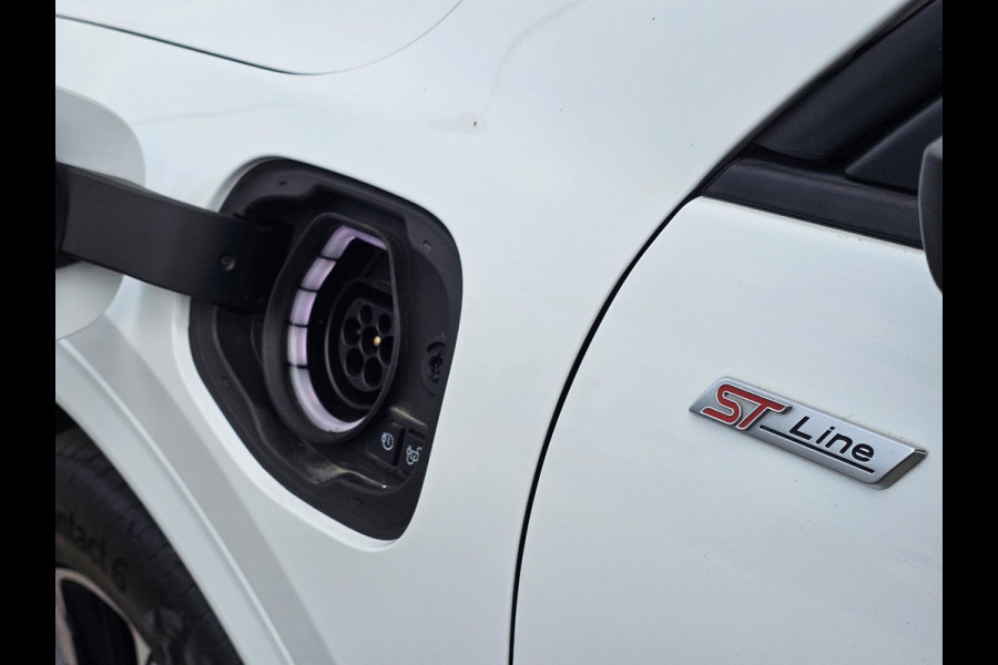 Ford Kuga 2.5 PHEV ST-Line X Trekhaak wegklapbaar| Winterpack | Driver pack | Technology Pack | Alcantara leder | Adaptive cruise control etc.