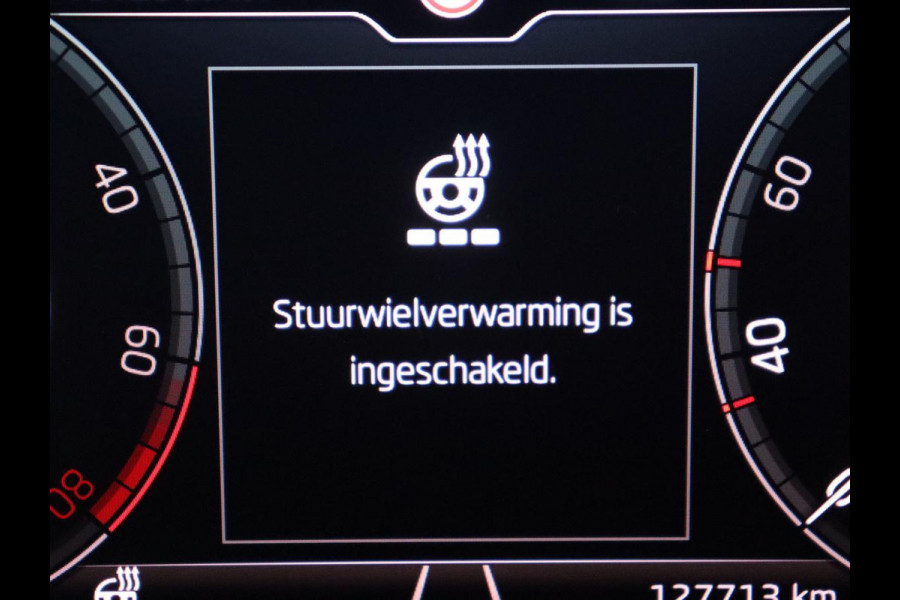 Škoda Superb 1.4 TSI iV Business Edition | SOH 92,3% | Stoelverwarming | Virtual Cockpit | Adaptive cruise | Camera | Carplay | Navigatie | Full LED | Parkeerhulp | PHEV | Plug In