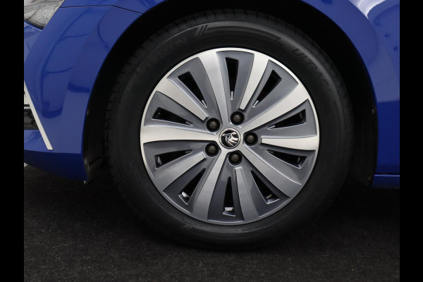 Škoda Superb 1.4 TSI iV Business Edition | SOH 92,3% | Stoelverwarming | Virtual Cockpit | Adaptive cruise | Camera | Carplay | Navigatie | Full LED | Parkeerhulp | PHEV | Plug In