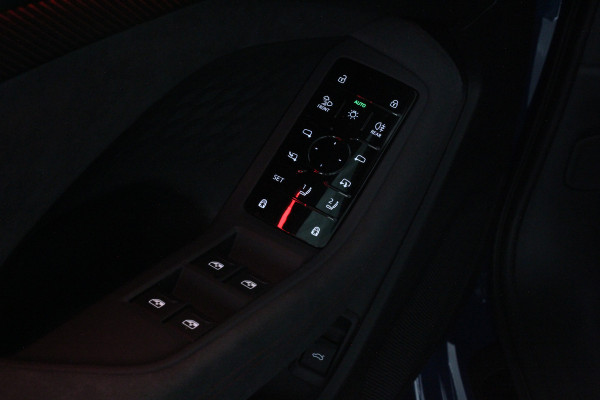 Audi S5 Avant 3.0 TFSI S5 quattro 50 year edition > 367pk/Pano./B&O/Trekhaak/Zwart optiek