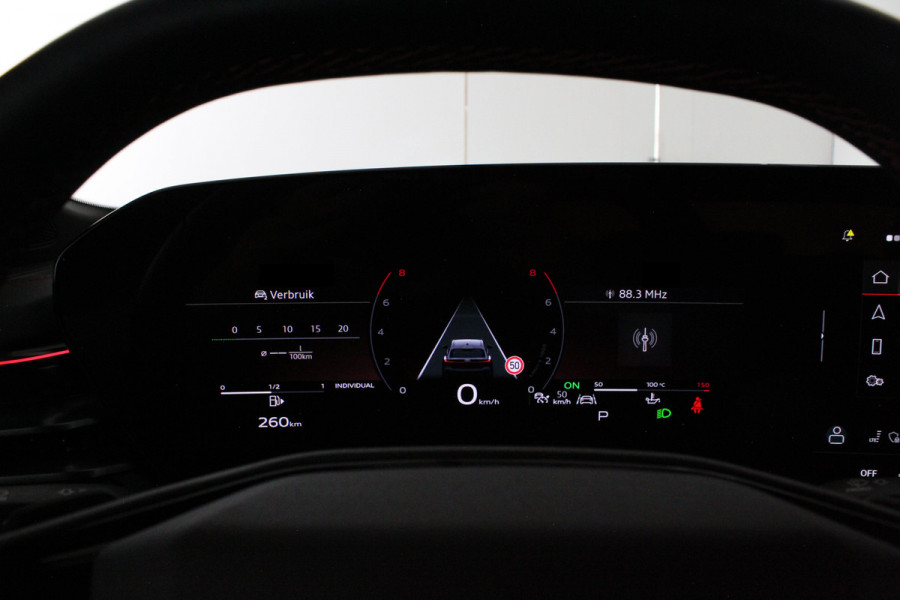 Audi S5 Avant 3.0 TFSI S5 quattro 50 year edition > 367pk/Pano./B&O/Trekhaak/Zwart optiek