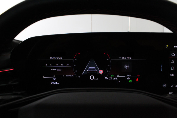 Audi S5 Avant 3.0 TFSI S5 quattro 50 year edition > 367pk/Pano./B&O/Trekhaak/Zwart optiek