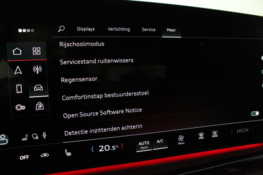 Audi S5 Avant 3.0 TFSI S5 quattro 50 year edition > 367pk/Pano./B&O/Trekhaak/Zwart optiek