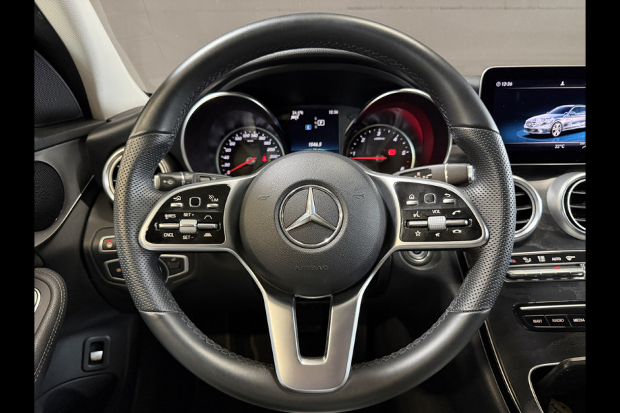 Mercedes-Benz C-Klasse Estate 220 d Business Solution | Camera | Stoelverwarming | Elektr. trekhaak | Adaptive cruise | Full LED