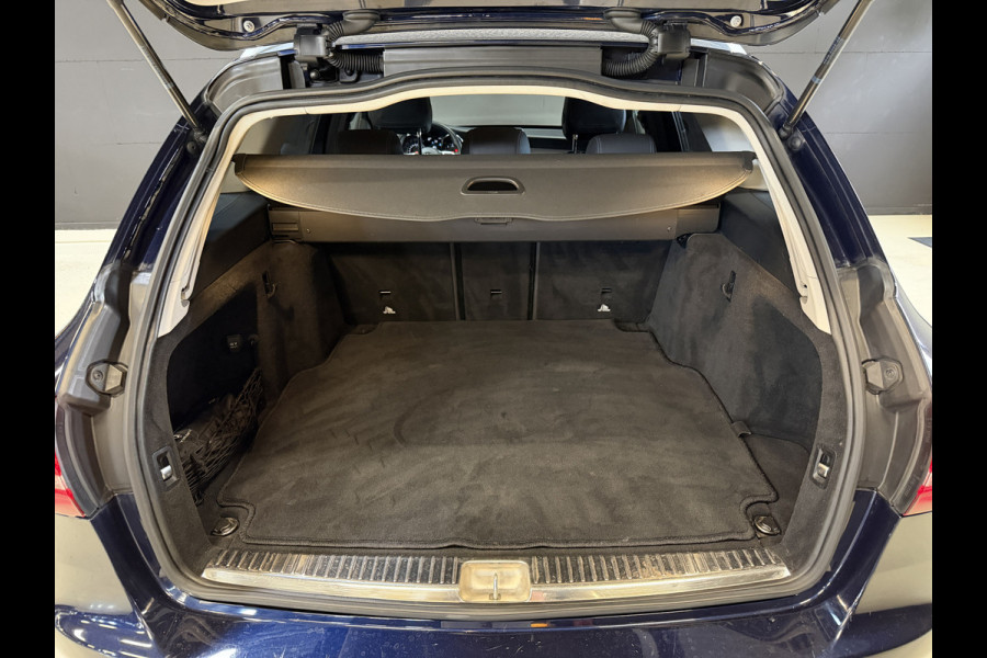 Mercedes-Benz C-Klasse Estate 220 d Business Solution | Camera | Stoelverwarming | Elektr. trekhaak | Adaptive cruise | Full LED