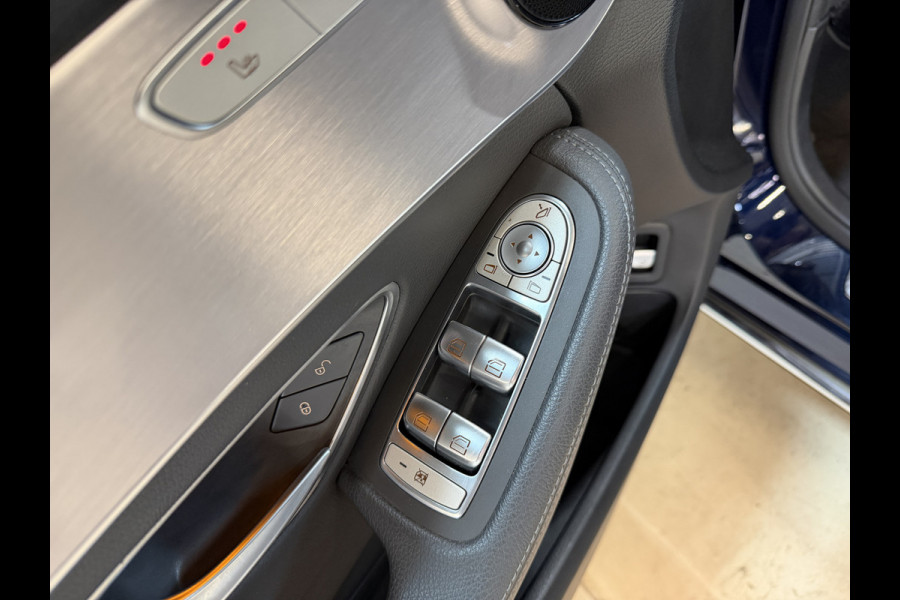 Mercedes-Benz C-Klasse Estate 220 d Business Solution | Camera | Stoelverwarming | Elektr. trekhaak | Adaptive cruise | Full LED