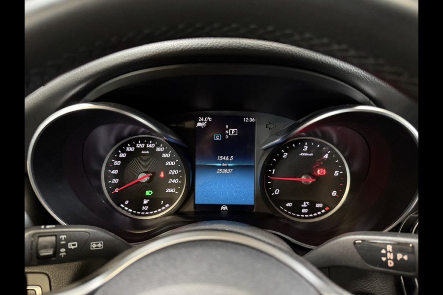 Mercedes-Benz C-Klasse Estate 220 d Business Solution | Camera | Stoelverwarming | Elektr. trekhaak | Adaptive cruise | Full LED