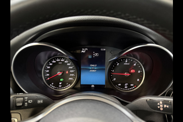 Mercedes-Benz C-Klasse Estate 220 d Business Solution | Camera | Stoelverwarming | Elektr. trekhaak | Adaptive cruise | Full LED