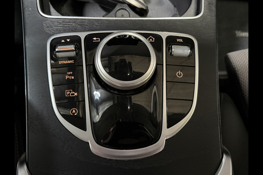 Mercedes-Benz C-Klasse Estate 220 d Business Solution | Camera | Stoelverwarming | Elektr. trekhaak | Adaptive cruise | Full LED