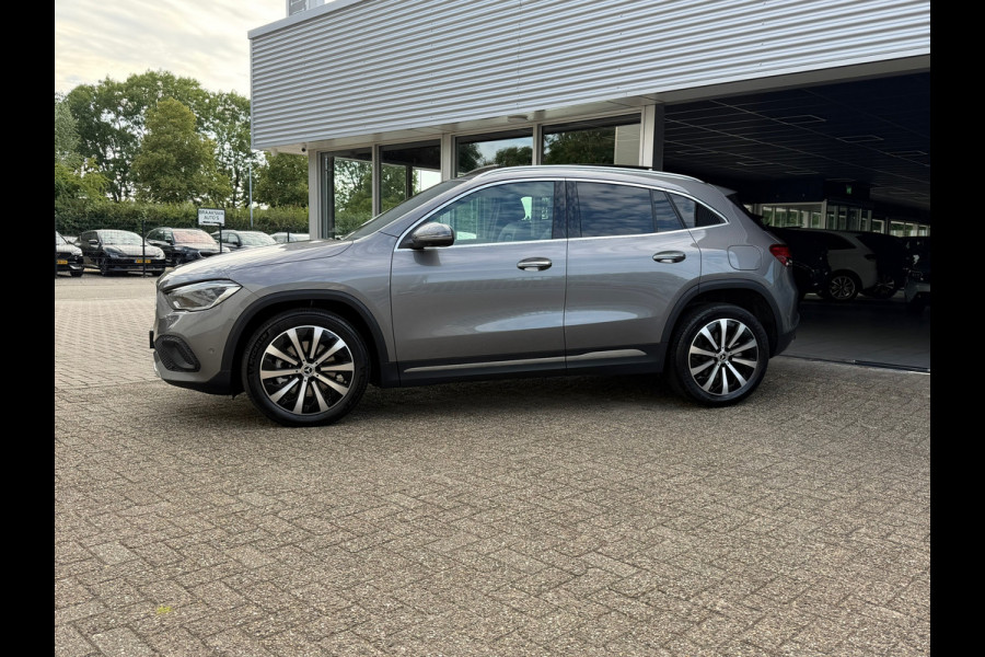 Mercedes-Benz GLA 250 e Business 218 Pk Widescreen Navi | Panoramadak |Voll Leder | 360 Camera |Cruise | Trekhaak |19"