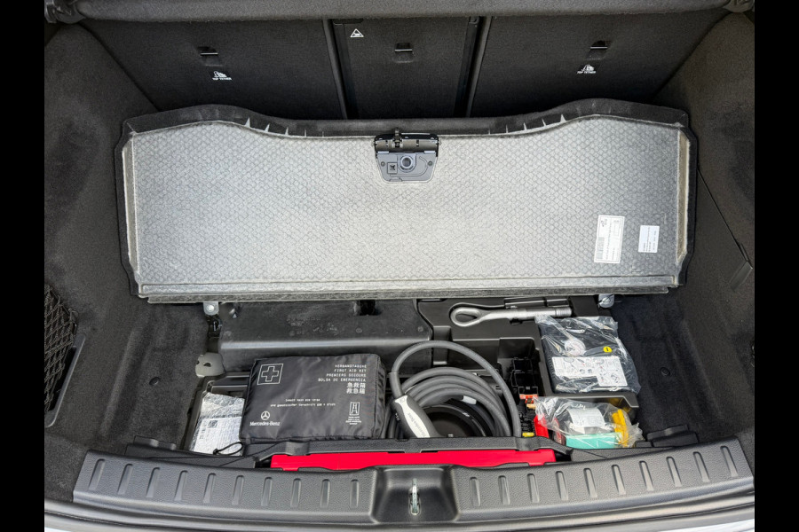 Mercedes-Benz GLA 250 e Business 218 Pk Widescreen Navi | Panoramadak |Voll Leder | 360 Camera |Cruise | Trekhaak |19"