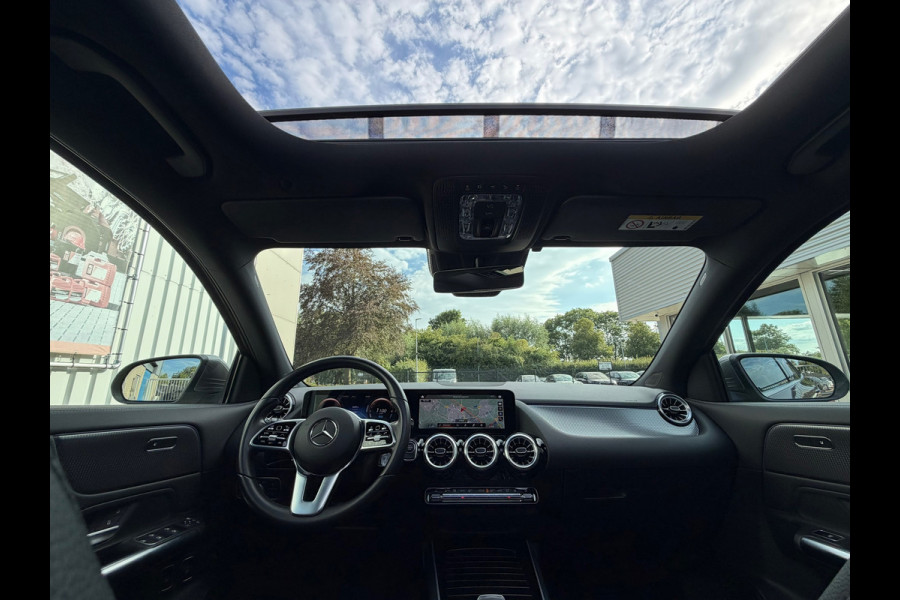 Mercedes-Benz GLA 250 e Business 218 Pk Widescreen Navi | Panoramadak |Voll Leder | 360 Camera |Cruise | Trekhaak |19"